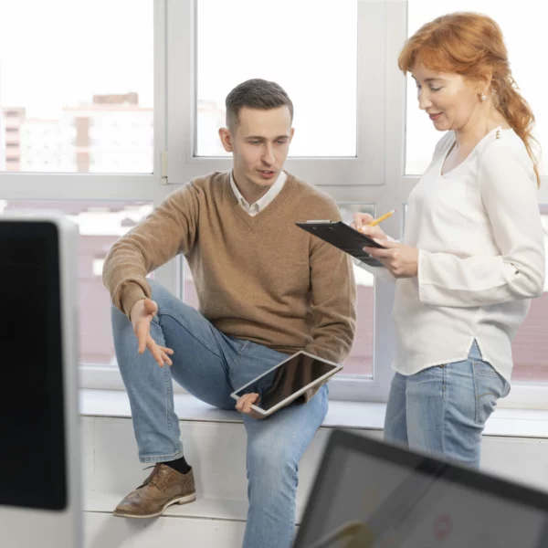 SugarCRM vs. Microsoft Dynamics: Jak wybrać najlepsze rozwiązanie dla Twojej firmy?