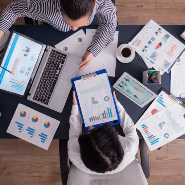 Chcesz przyspieszyć rozwój swojej firmy? Oto 5 wskazówek dotyczących strategii marketingowej B2B