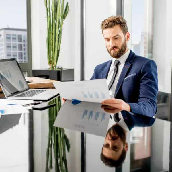 Uzyskaj spersonalizowany przegląd klientów w&nbsp;ciągu kilku sekund dzięki SugarCRM