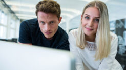 SugarCRM kontra HubSpot: który&nbsp;system CRM jest odpowiedni dla Twojej&nbsp;firmy?